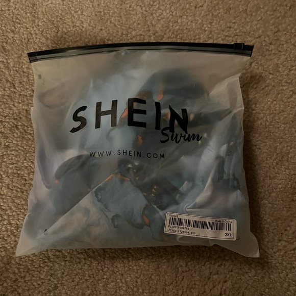 Plus 3 Piece Bikini - Brand New - Picture 8 of 8